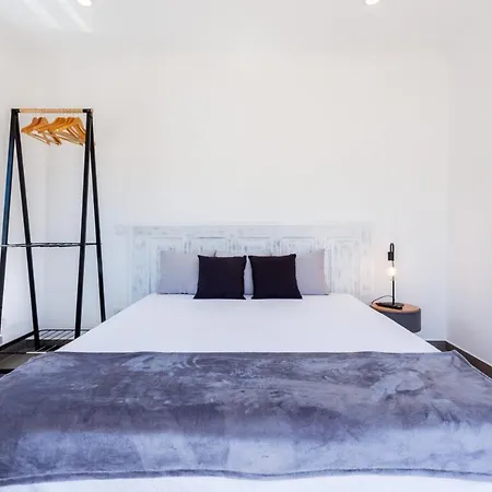 Candy's Seaview By Seewest