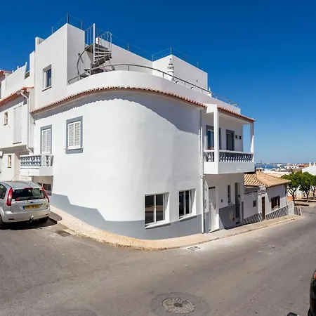 Candy's Seaview By Seewest Apartment