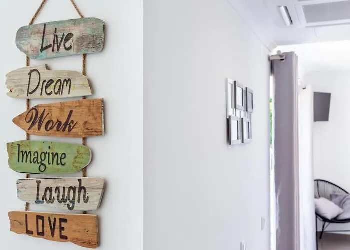 Candy's Seaview By Seewest * 拉哥斯