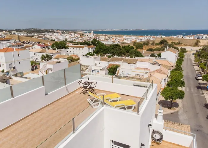 Candy's Seaview By Seewest