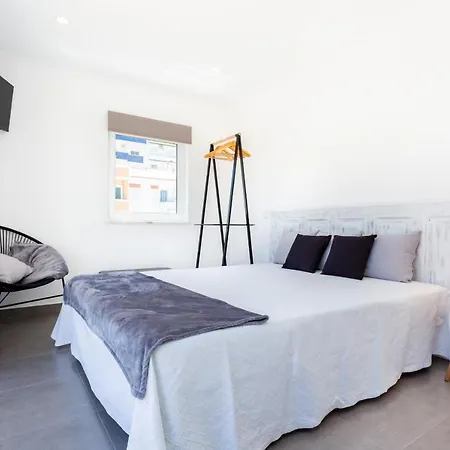 Candy's Seaview By Seewest Lagos